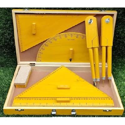 NSAW GEOMETRICAL BOX WOODEN BRASS FITTING