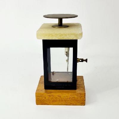 NSAW GOLD LEAF ELECTROSCOPE