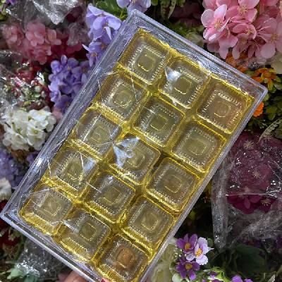 Diamond Crystal Acrylic Model