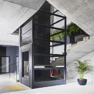 Vertical Elevator