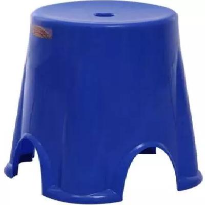 Supreme Hunk Stool
