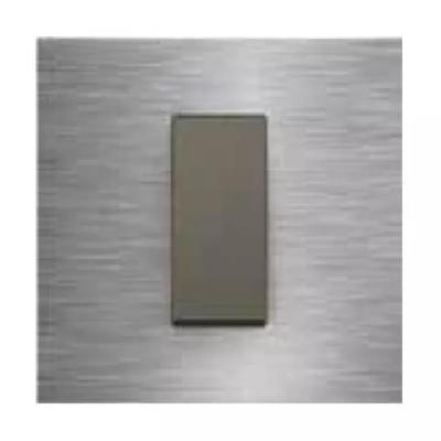 1 M Amare Lustrous Silver Metal Plate