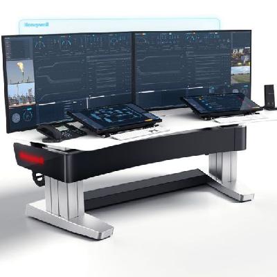 Operator Station Layout Service