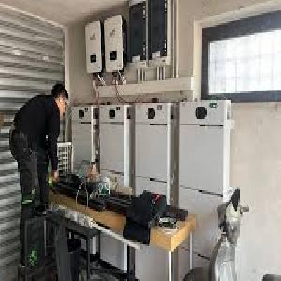 Solar Inverter Installation