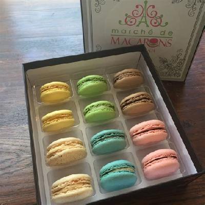 Macaron Box