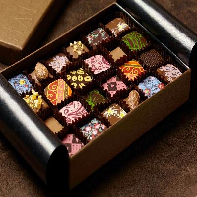 Customized Chocolate Gift Box