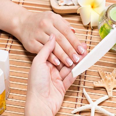 Manicure Beauty Service