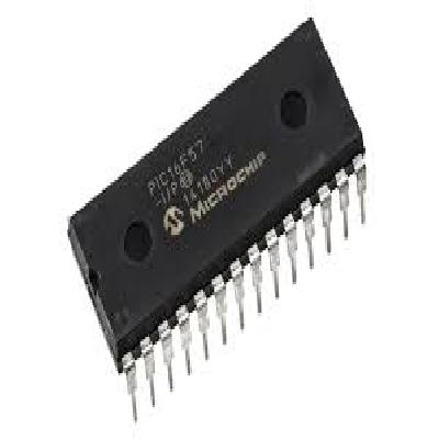 28 Pin  PIC Microcontroller