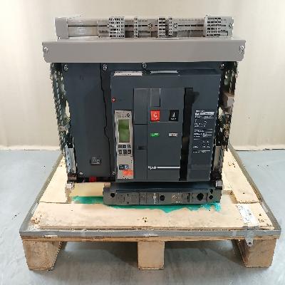 Masterpact NW Air Circuit Breakers