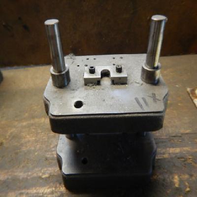 Press Die Holding Fixture