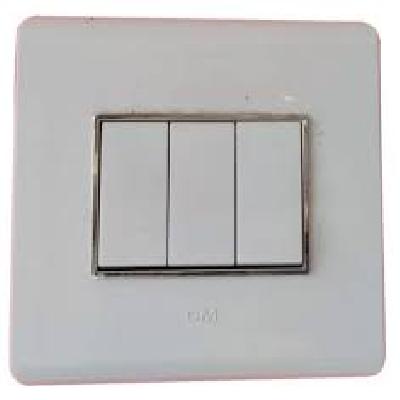 Gm switches