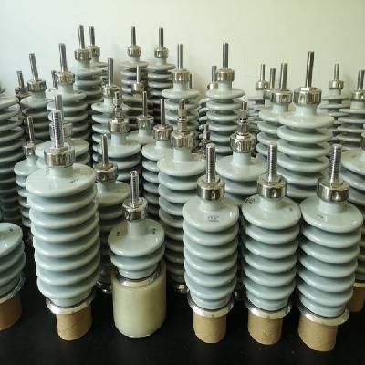 Porcelain Bushings For HT Capacitor
