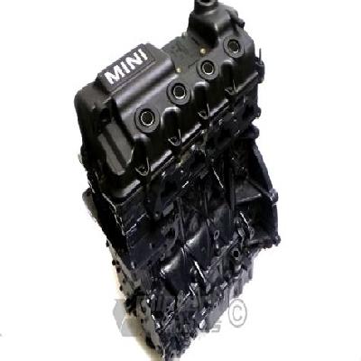 Cooper 6  Cylinder Engine