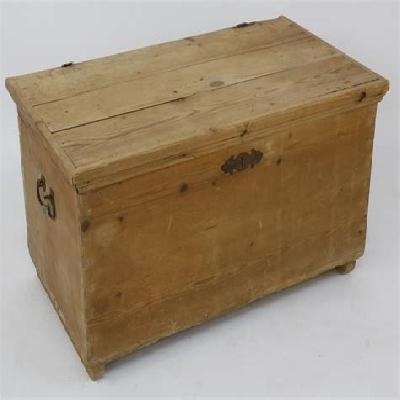 Pinewood Box