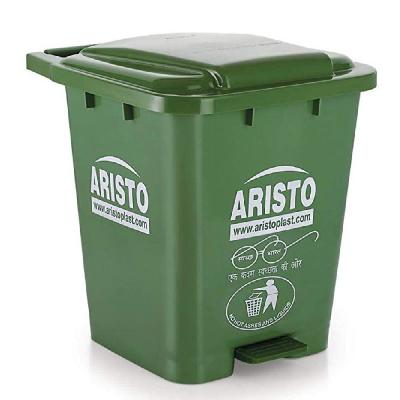 Aristo 90 Ltr Pedal With Wheel Dustbin