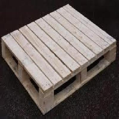 Four Way Entry Perimeter Base Pallets