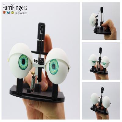 Hand Operated Eye 