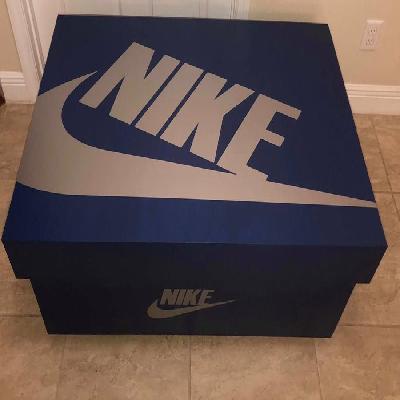 Colored Shoe Box