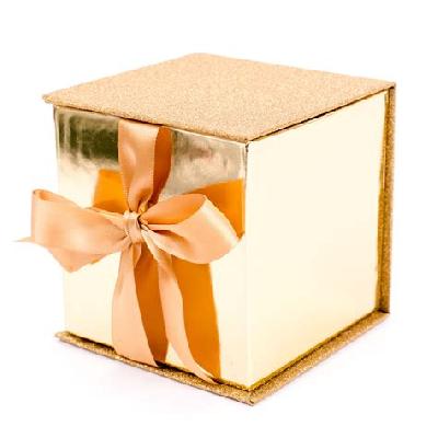 GIFT BOX