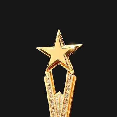 Golden College Star Trophy