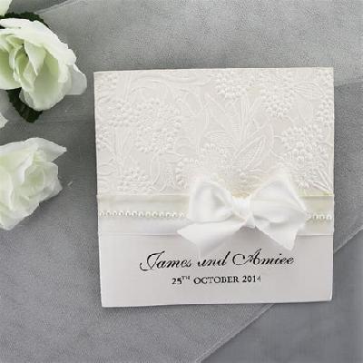 Embossed White Flower Pearl Foil Screen Printed Wedding Card Invitation Card
