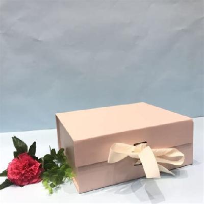 Leatherite Trunk Box