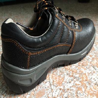 Ladies Industrial Safety Shoes