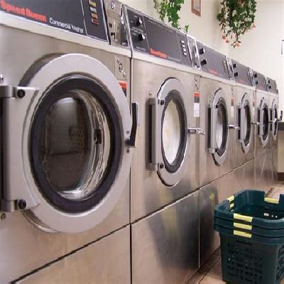 Commercial Laundry Machine