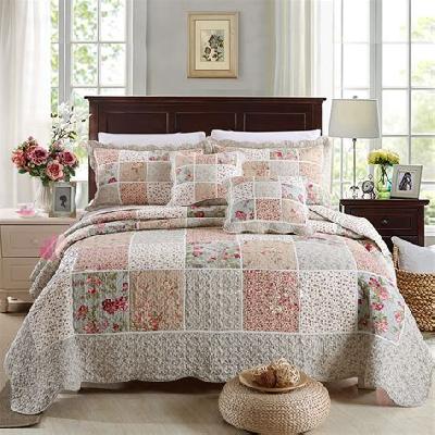 Quilted bedcover
