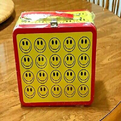 SMILEY ROUND LUNCH BOX