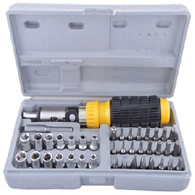 41 Piece Bit And Socket Set (0423)