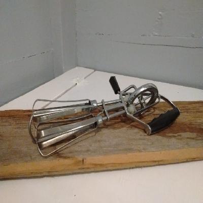 Plastic Heavy Hand Beater