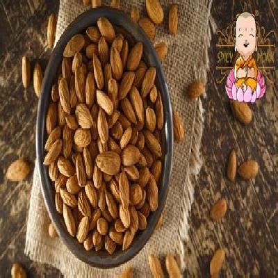 Spicy Monk California Almonds Kernels 200 Grams (Organic Badam)