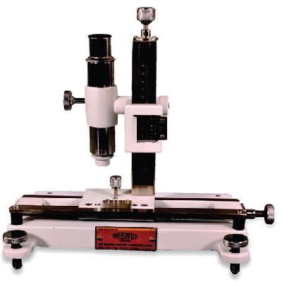 Travelling Microscope