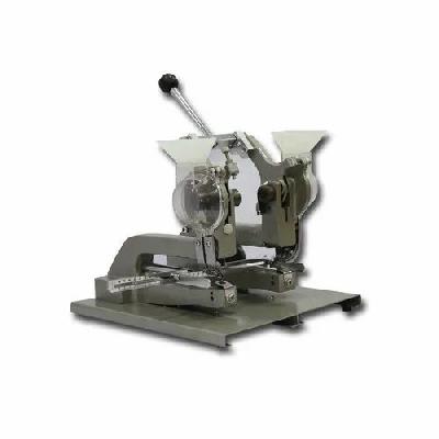 Upright Eyelet Machine