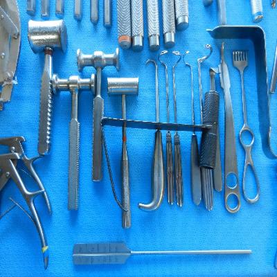 Surgical Instrument Set