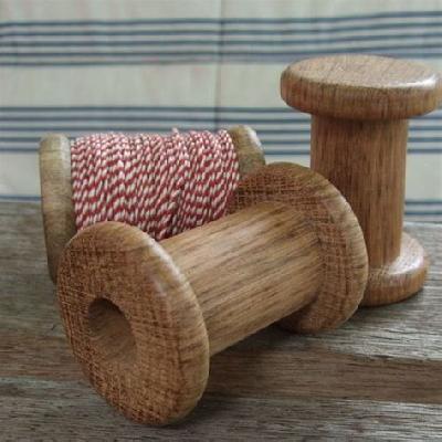 Wooden Bobbin Reel