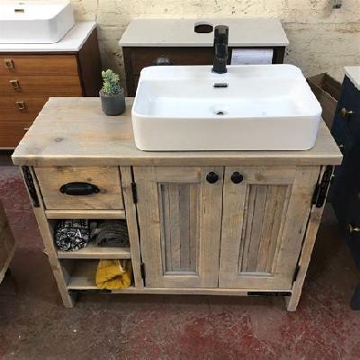 Wooden Bathroom Vanities