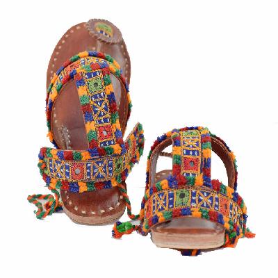 Arey Kam Chappal