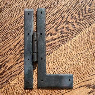 L Hinges