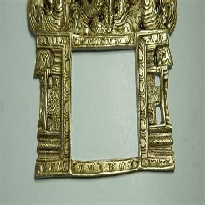 Almirah shesha Frame