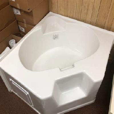 Corner Fiber Bathtub
