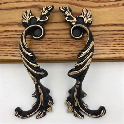 Stylish Cabinet Handle
