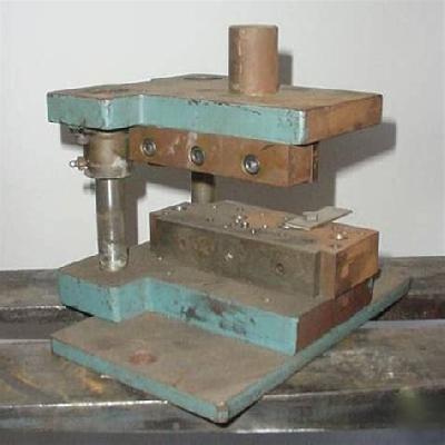 Shearing Blade and Die