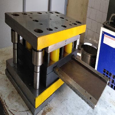 SHEET CUTTING AND PUNCHING DIES