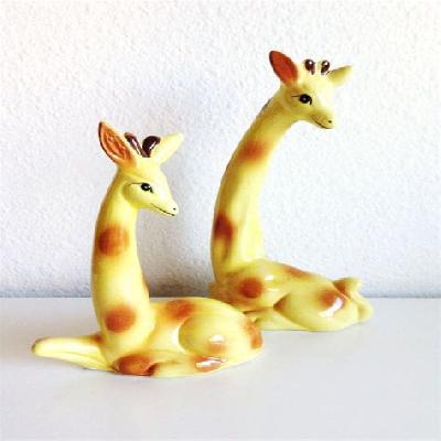 Giraffe ceramic pots 7 x 2.5 x 2.5