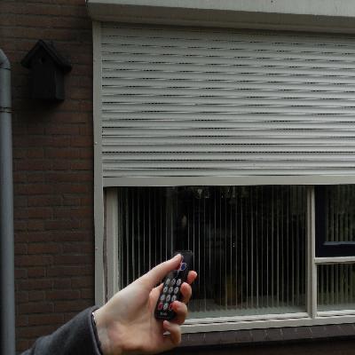 Remote Rolling Shutter