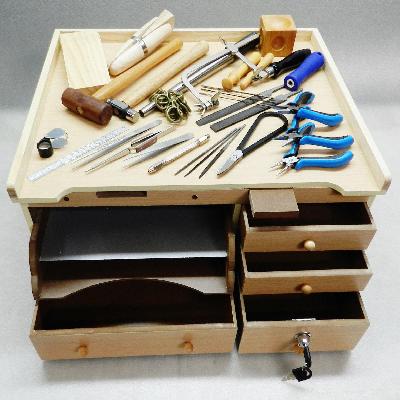 Jewellery  Equipment