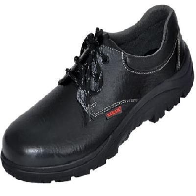 Karam Steel Toe Black Safety Shoes