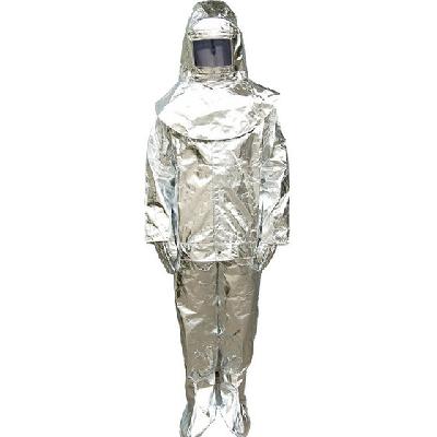 Aluminised Fire Suit